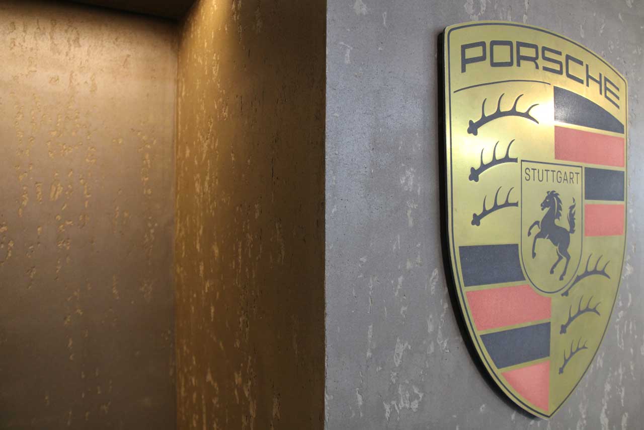 Frescolori WPS mit Porsche Logo aus Echtmetall